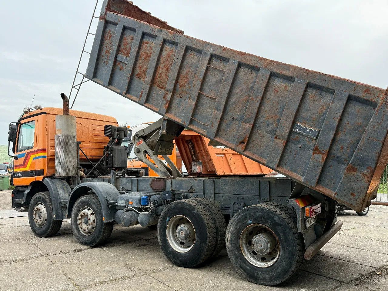 Mercedes-Benz Actros 4140 V6 8X4 Tipper Spring/Spring Manual G - Tipvogn lastbil: billede 3 Mercedes-Benz Actros 4140 V6 8X4 Tipper Spring/Spring Manual G - Tipvogn lastbil: billede 3