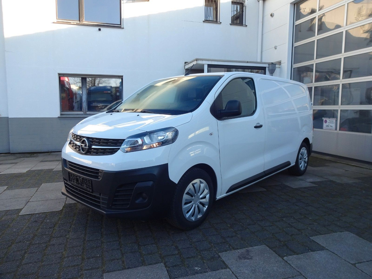 Opel 50 x Vivaro Kasten, L1H1, Klima, PDC, Tempomat - Små varebil: billede 1 Opel 50 x Vivaro Kasten, L1H1, Klima, PDC, Tempomat - Små varebil: billede 1