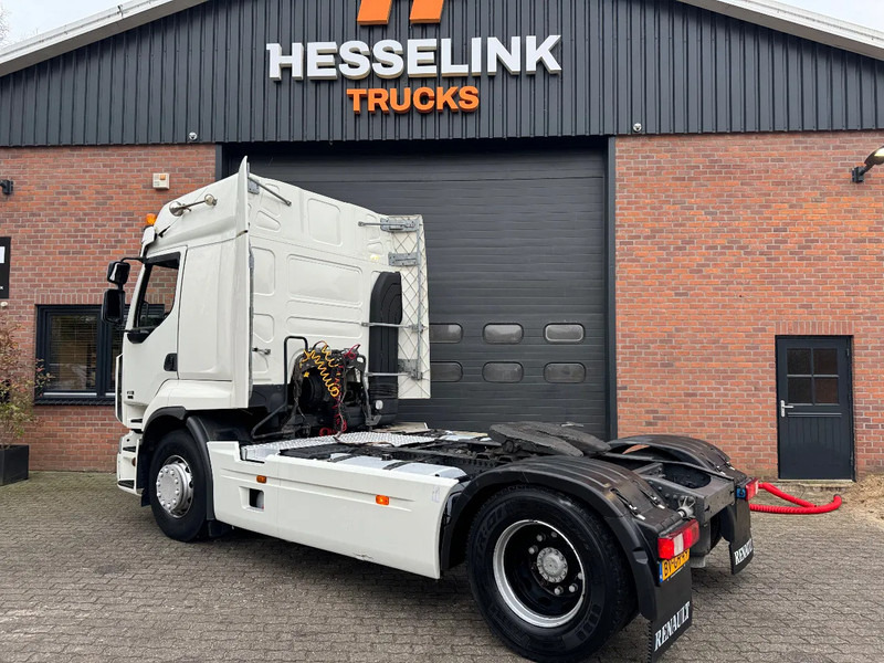 Renault Premium 450 4X2 2X Tank 774.550KM Side skirts NL Truck - Trækker: billede 4 Renault Premium 450 4X2 2X Tank 774.550KM Side skirts NL Truck - Trækker: billede 4