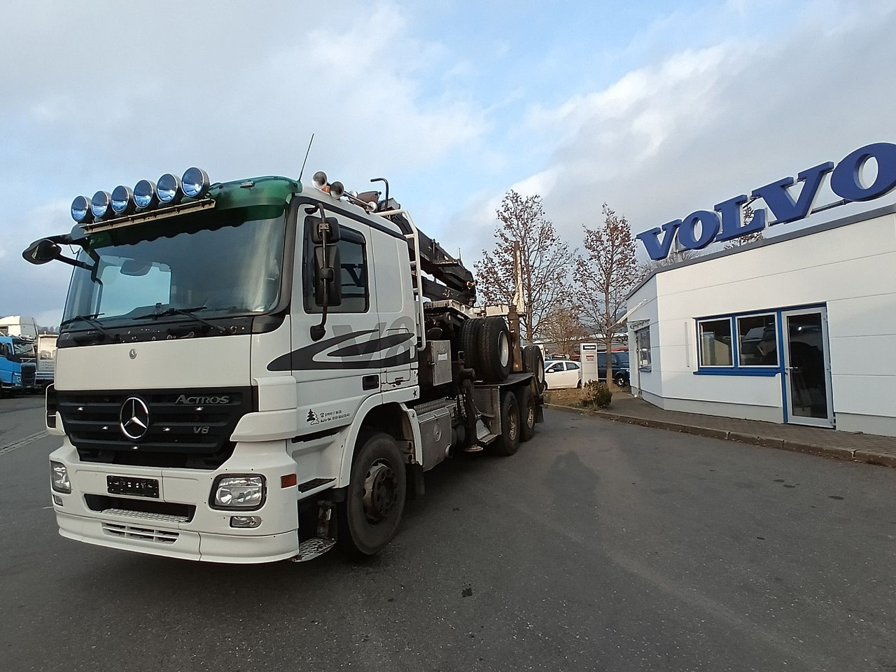 Mercedes-Benz V8 3355 6x4 Blatt/Blatt ATM/ATG GLOGGER EPSILON Mercedes-Benz V8 3355 6x4 Blatt/Blatt ATM/ATG GLOGGER EPSILON - Tømmerbil, Lastbil med kran: billede 3 Mercedes-Benz V8 3355 6x4 Blatt/Blatt ATM/ATG GLOGGER EPSILON Mercedes-Benz V8 3355 6x4 Blatt/Blatt ATM/ATG GLOGGER EPSILON - Tømmerbil, Lastbil med kran: billede 3