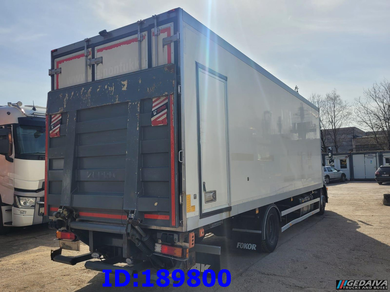 MERCEDES-BENZ Axor 1829 Euro5 Manual + Tail lift - Kølevogn lastbil: billede 5 MERCEDES-BENZ Axor 1829 Euro5 Manual + Tail lift - Kølevogn lastbil: billede 5