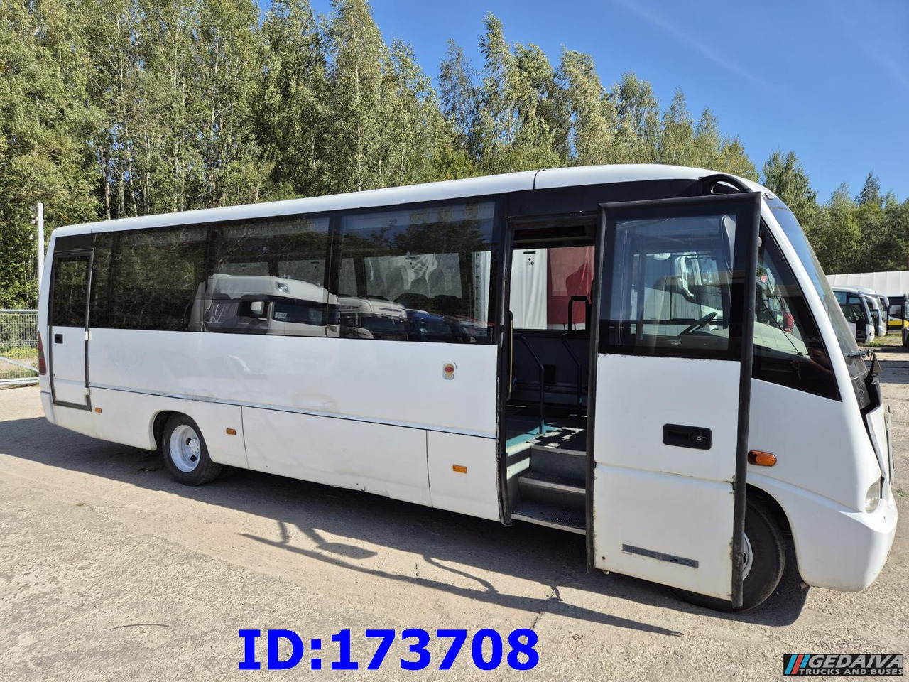 MERCEDES-BENZ Medio 30 Seat - Turistbus: billede 5 MERCEDES-BENZ Medio 30 Seat - Turistbus: billede 5