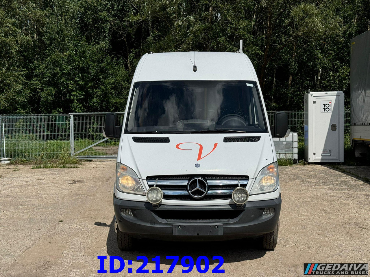 MERCEDES-BENZ Sprinter 516 - VIP - 23 Seater - Turistbus: billede 2 MERCEDES-BENZ Sprinter 516 - VIP - 23 Seater - Turistbus: billede 2