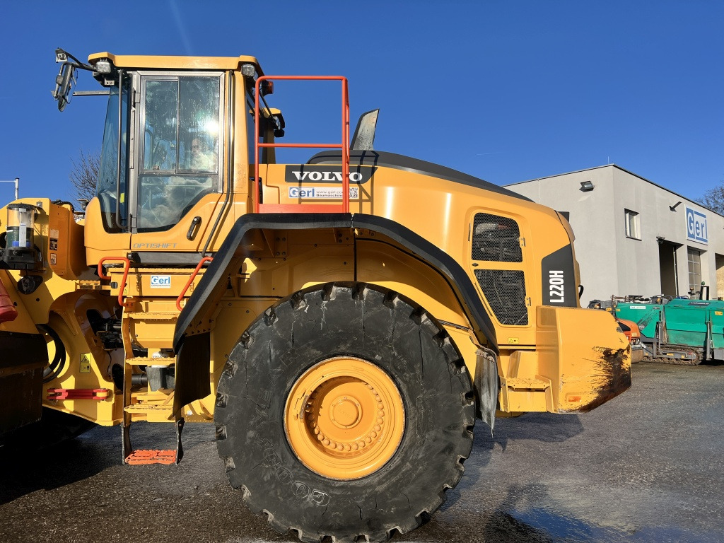 Volvo L 220 H (111448) - Gummihjulslæsser: billede 2 Volvo L 220 H (111448) - Gummihjulslæsser: billede 2