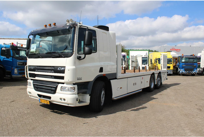 DAF CF 75 .310 + 6X2 + EURO 5 - Lastbil med lad: billede 2 DAF CF 75 .310 + 6X2 + EURO 5 - Lastbil med lad: billede 2