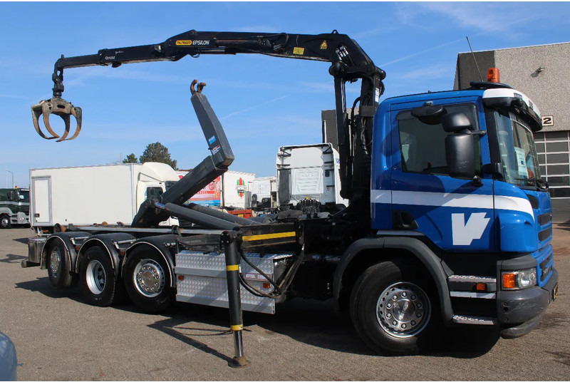Scania P410 P 410 + PALFINGER EPSILON + HOOK + 8X2 STEERING AXLE - Lastbil med kran: billede 2 Scania P410 P 410 + PALFINGER EPSILON + HOOK + 8X2 STEERING AXLE - Lastbil med kran: billede 2