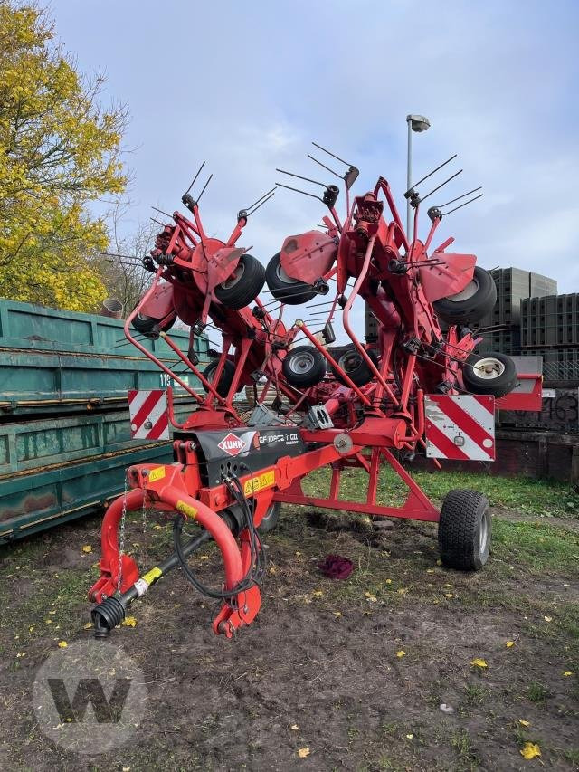 Kuhn GF 10802 - Høvender: billede 1 Kuhn GF 10802 - Høvender: billede 1