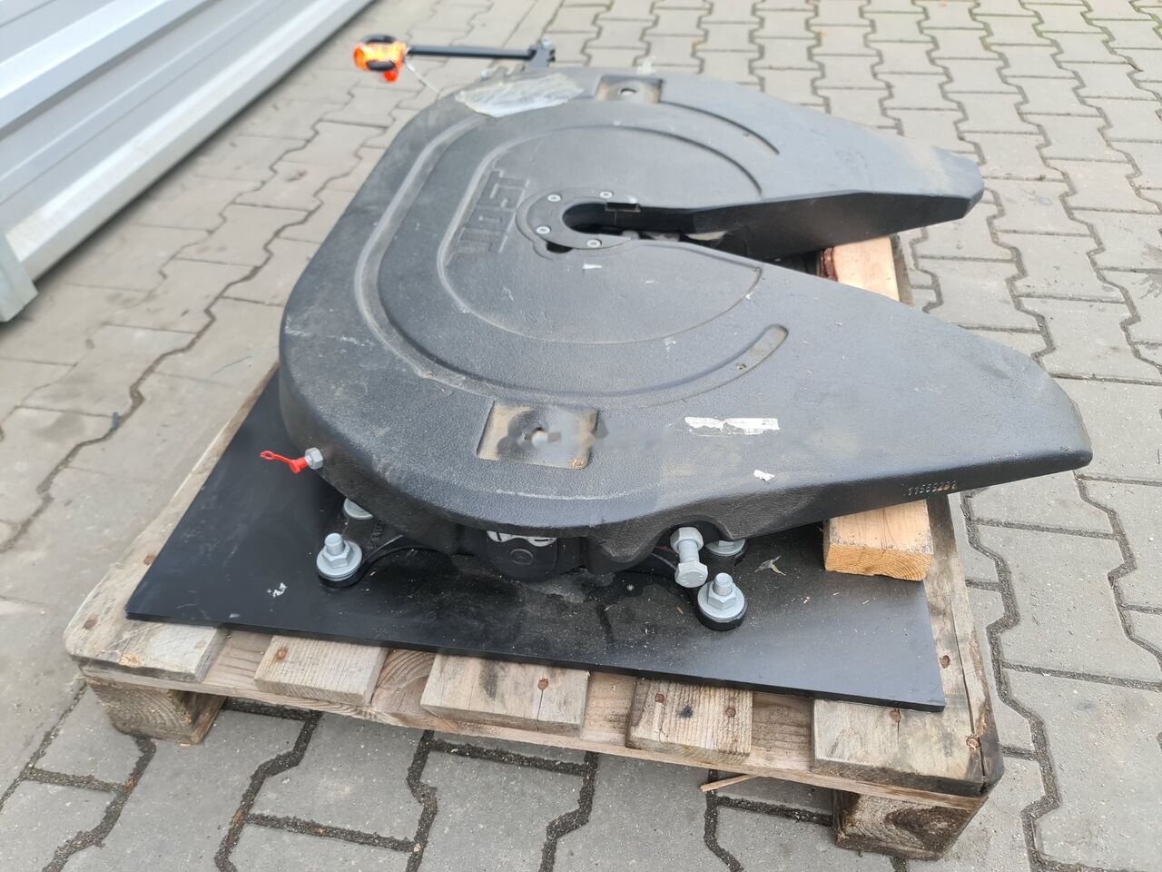 DAF MAN SCANIA VOLVO RENAULT IVECO FIFTH WHEEL / Jost JSK37ME140E1 JSK 37ME 140 MP 0815- 74 / WORLDWIDE DELIVERY - Drejeskammel for Lastbil: billede 3 DAF MAN SCANIA VOLVO RENAULT IVECO FIFTH WHEEL / Jost JSK37ME140E1 JSK 37ME 140 MP 0815- 74 / WORLDWIDE DELIVERY - Drejeskammel for Lastbil: billede 3