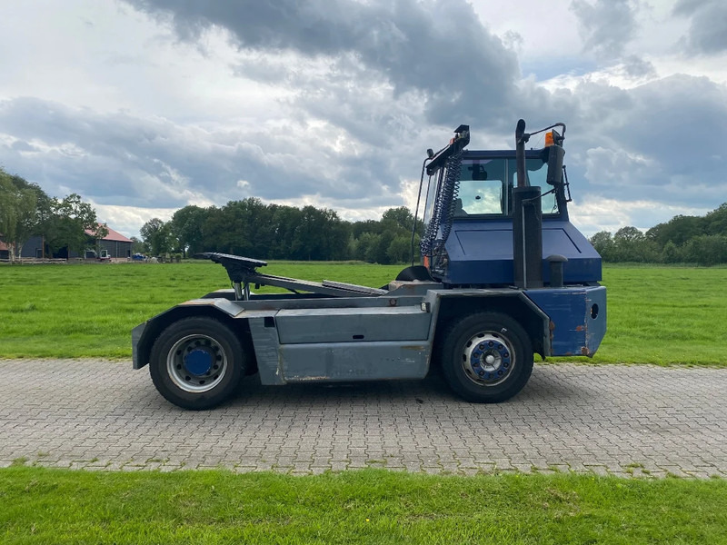 Sisu E TRX 182 | HYDROLIC | CENTRAL LUBRIGATION | NO RUST !!! - Terminaltraktor: billede 3 Sisu E TRX 182 | HYDROLIC | CENTRAL LUBRIGATION | NO RUST !!! - Terminaltraktor: billede 3