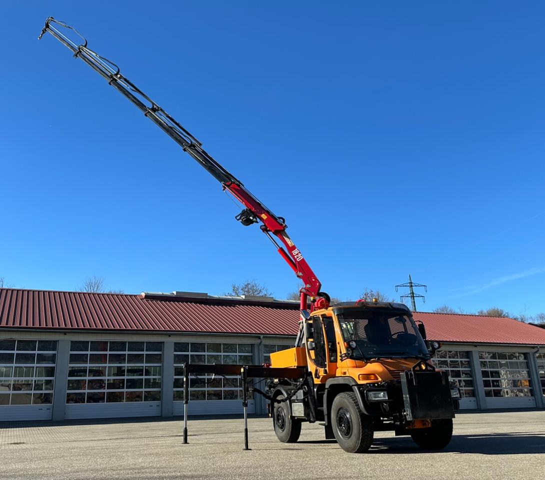 Unimog 400 - U400 405 25177 mit Wechselkran Merced - Utility/ Speciel maskine: billede 1 Unimog 400 - U400 405 25177 mit Wechselkran Merced - Utility/ Speciel maskine: billede 1