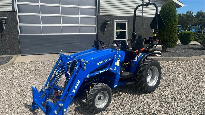 Solis S26 6+2 gearmaskine med Fuldhydraulisk frontlæsser - Traktor: billede 2 Solis S26 6+2 gearmaskine med Fuldhydraulisk frontlæsser - Traktor: billede 2