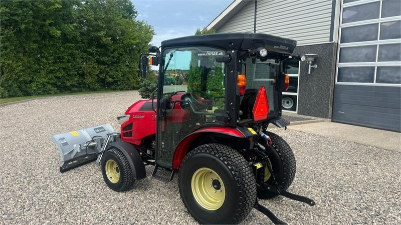 Yanmar YT 235H 4WD Snow Edition med sneplov og spreder - Kommunal traktor: billede 3 Yanmar YT 235H 4WD Snow Edition med sneplov og spreder - Kommunal traktor: billede 3