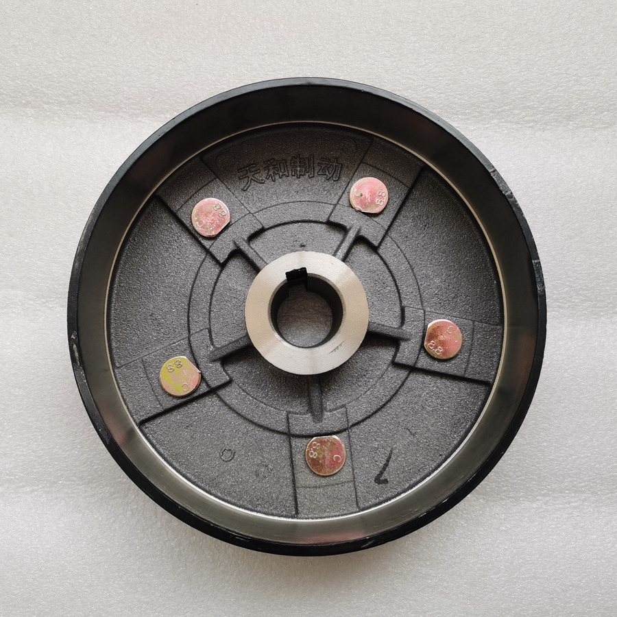 Qingdao Promising Brake Drum for AGT KRW23 Wheel Loader - Bremsetromle for Gummihjulslæsser: billede 2 Qingdao Promising Brake Drum for AGT KRW23 Wheel Loader - Bremsetromle for Gummihjulslæsser: billede 2