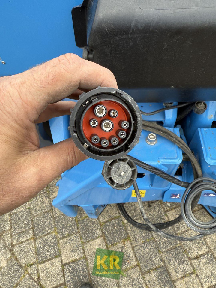 Lemken Polaris 14 - Gødningsspreder: billede 1 Lemken Polaris 14 - Gødningsspreder: billede 1