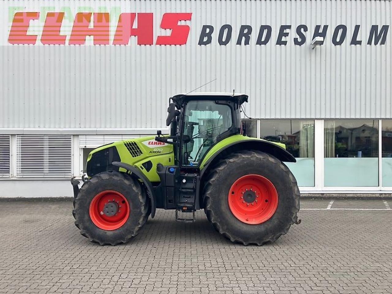 CLAAS axion 870 cmatic CMATIC - Traktor: billede 1 CLAAS axion 870 cmatic CMATIC - Traktor: billede 1