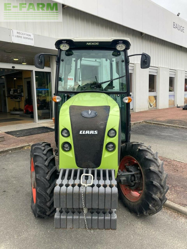 CLAAS nexos 230 f 4rm F - Traktor: billede 2 CLAAS nexos 230 f 4rm F - Traktor: billede 2