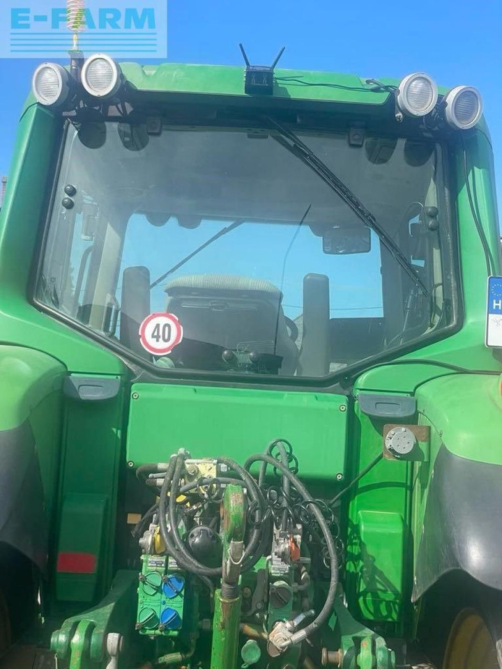 John Deere 6830 Premium - Traktor: billede 3 John Deere 6830 Premium - Traktor: billede 3