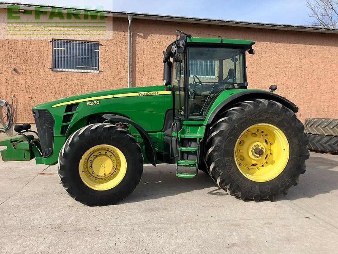 John Deere 8230 ils, powr shift - Traktor: billede 2 John Deere 8230 ils, powr shift - Traktor: billede 2