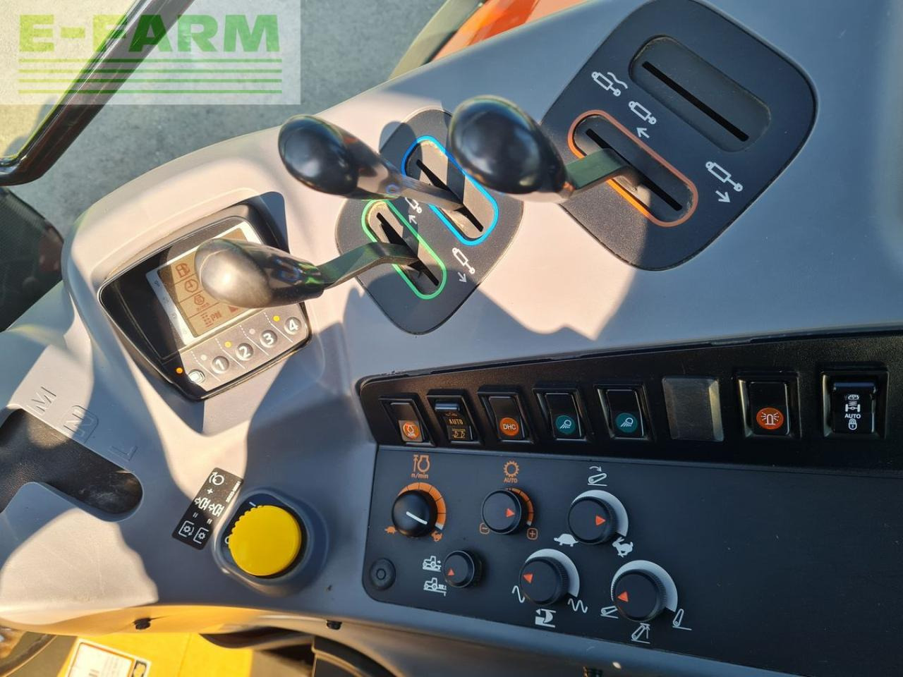 Traktor Kubota m115gx iv: billede 17