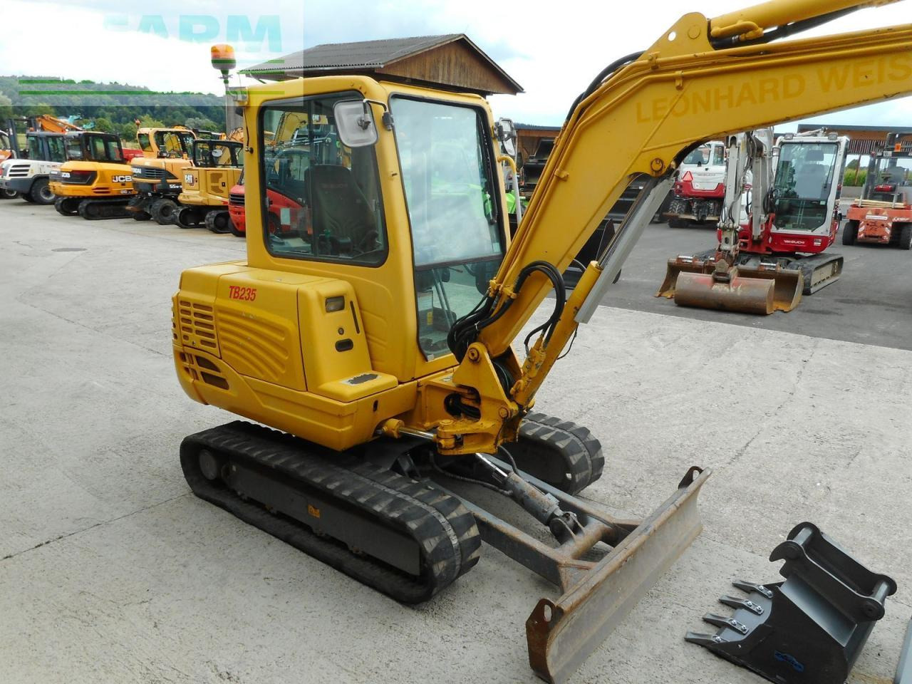 Takeuchi tb 235 ( 3.605kg ) powertilt + hydr. sw - Minigravemaskine: billede 5 Takeuchi tb 235 ( 3.605kg ) powertilt + hydr. sw - Minigravemaskine: billede 5