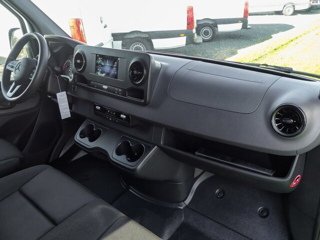 MERCEDES-BENZ Sprinter 317 Maxi,Automatik,MBUX,Kamera,Klima - Varevogn: billede 3 MERCEDES-BENZ Sprinter 317 Maxi,Automatik,MBUX,Kamera,Klima - Varevogn: billede 3