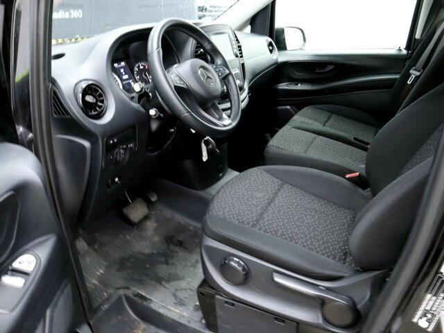 MERCEDES-BENZ Vito 116CDI lang,TourerPro,2Klima,9Sitze,Kamera - Minibus, Persontransport: billede 2 MERCEDES-BENZ Vito 116CDI lang,TourerPro,2Klima,9Sitze,Kamera - Minibus, Persontransport: billede 2