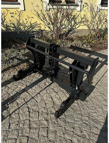 Big Genie / Terex Adapter mit 3 Punkt Aufnahme - Udstyr: billede 1 Big Genie / Terex Adapter mit 3 Punkt Aufnahme - Udstyr: billede 1