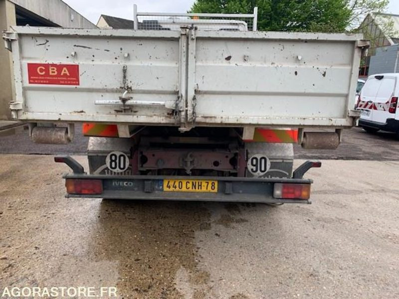 CAMION IVECO AMPLIROLL 65 E 13 TIPPER - 2003 - BON ETAT - Tipvogn lastbil: billede 4 CAMION IVECO AMPLIROLL 65 E 13 TIPPER - 2003 - BON ETAT - Tipvogn lastbil: billede 4