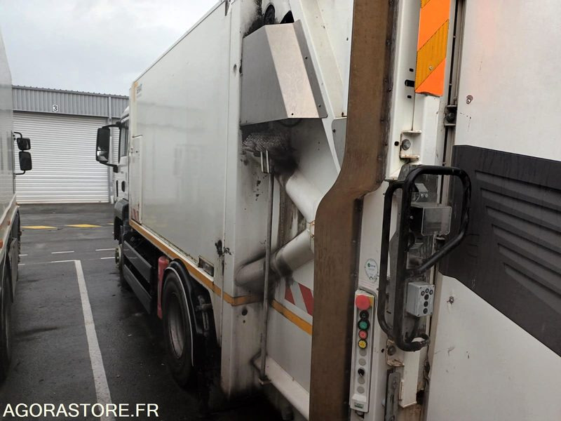 MAN 19T/BOM - DF199ND - 2014 / 189 000 KM - Affaldsmaskine: billede 4 MAN 19T/BOM - DF199ND - 2014 / 189 000 KM - Affaldsmaskine: billede 4