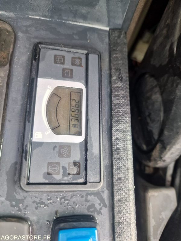 MINI PELLE HYDRAULIQUE SUR CHENILLES CAOUTCHOUC HITACHI ZX26U DIESEL 19.7CV 2017 - Minigravemaskine: billede 4 MINI PELLE HYDRAULIQUE SUR CHENILLES CAOUTCHOUC HITACHI ZX26U DIESEL 19.7CV 2017 - Minigravemaskine: billede 4