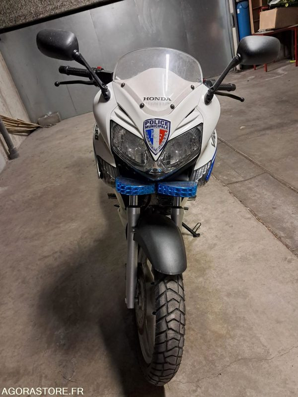 MOTO HONDA VARADERO 125 - POLICE MUNICIPALE - Motorcykel: billede 3 MOTO HONDA VARADERO 125 - POLICE MUNICIPALE - Motorcykel: billede 3