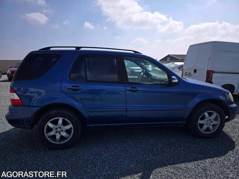 NIORT - MERCEDES ML 400 CDI BVA BI TURBO 4.00L 250 CH PEINTURE NEUVE 2025 - Bil: billede 5 NIORT - MERCEDES ML 400 CDI BVA BI TURBO 4.00L 250 CH PEINTURE NEUVE 2025 - Bil: billede 5