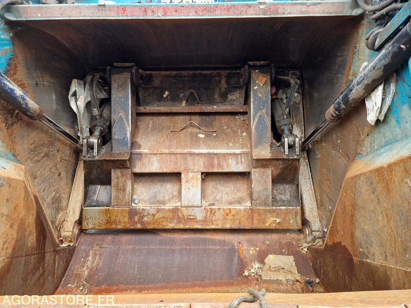 *PORTEUR BOM 26T VOLVO GEESINK - 2014 - - Affaldsmaskine: billede 4 *PORTEUR BOM 26T VOLVO GEESINK - 2014 - - Affaldsmaskine: billede 4