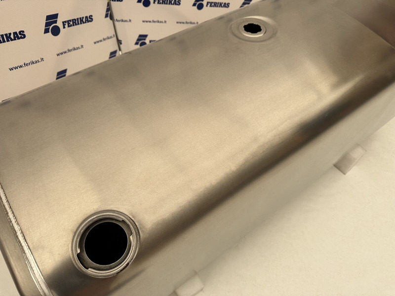 Volvo New aluminum fuel tank 450L - Brændstoftank for Lastbil: billede 4 Volvo New aluminum fuel tank 450L - Brændstoftank for Lastbil: billede 4