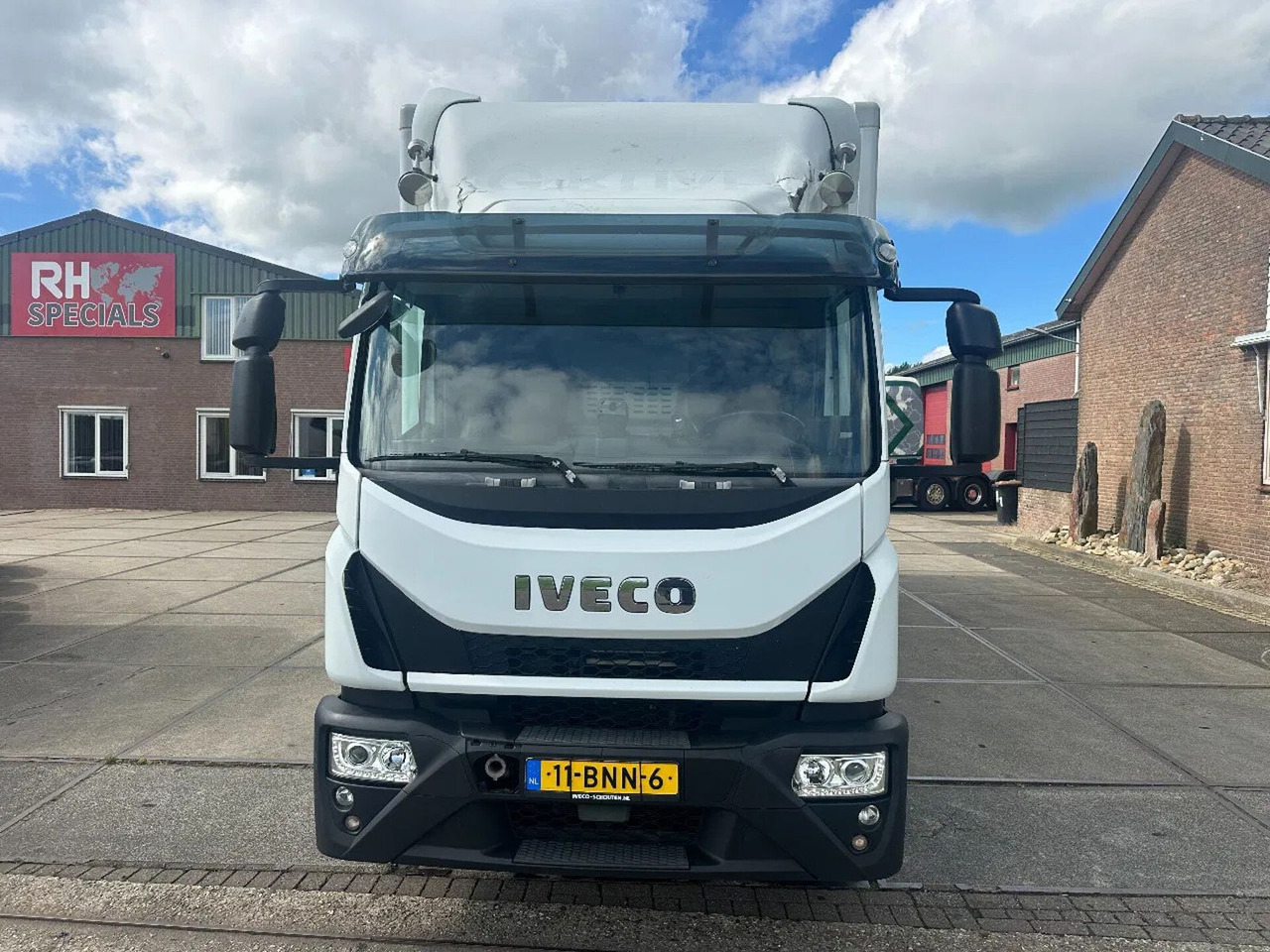 Iveco ML 150 -220, DHOLLANDIA LIFT, BOX 760X250X250 CM - Lastbil varevogn: billede 2 Iveco ML 150 -220, DHOLLANDIA LIFT, BOX 760X250X250 CM - Lastbil varevogn: billede 2
