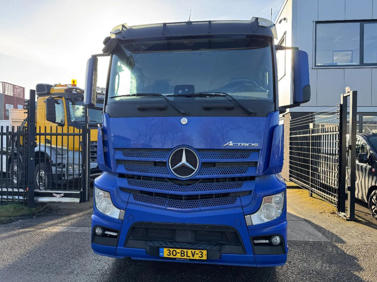 Mercedes-Benz Actros 1836 4X2 - EURO 6 + TÜV 09-2025 - Trækker: billede 2 Mercedes-Benz Actros 1836 4X2 - EURO 6 + TÜV 09-2025 - Trækker: billede 2