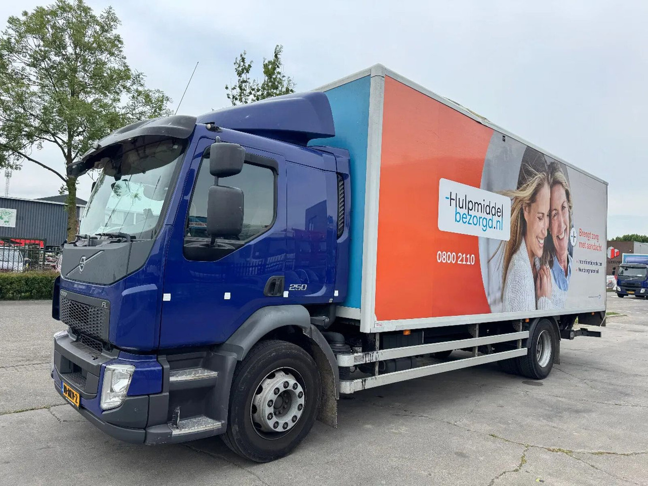 Volvo FL 250 4X2 - EURO 6 + DHOLLANDIA LIFT + TÜV 05-2 - Lastbil varevogn: billede 1 Volvo FL 250 4X2 - EURO 6 + DHOLLANDIA LIFT + TÜV 05-2 - Lastbil varevogn: billede 1