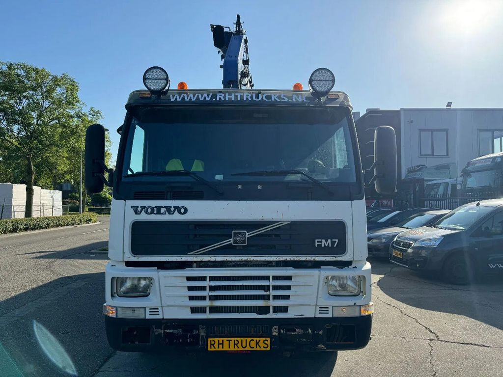 Volvo FM 7.290 4X2 EURO 2 + PM 22SP5 + REMOTE CONTROL - Lastbil med lad, Lastbil med kran: billede 2 Volvo FM 7.290 4X2 EURO 2 + PM 22SP5 + REMOTE CONTROL - Lastbil med lad, Lastbil med kran: billede 2
