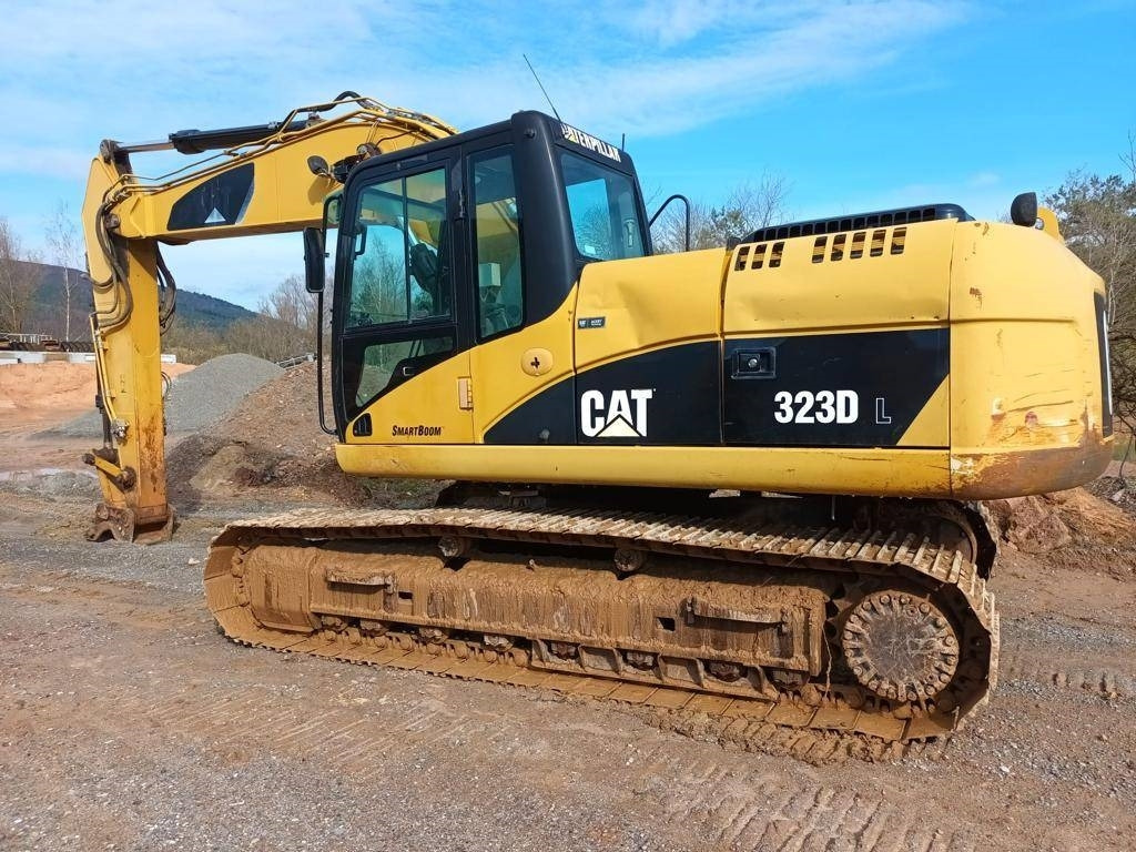 CAT 323 DL - Bæltegravemaskine: billede 1 CAT 323 DL - Bæltegravemaskine: billede 1