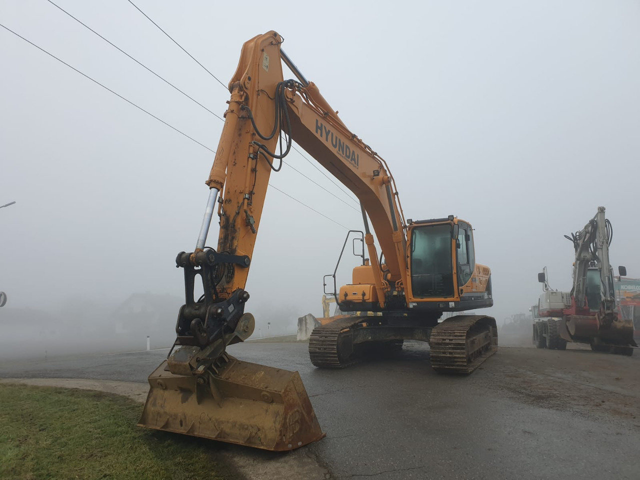 Hyundai R 220 LC-9A - Bæltegravemaskine: billede 3 Hyundai R 220 LC-9A - Bæltegravemaskine: billede 3