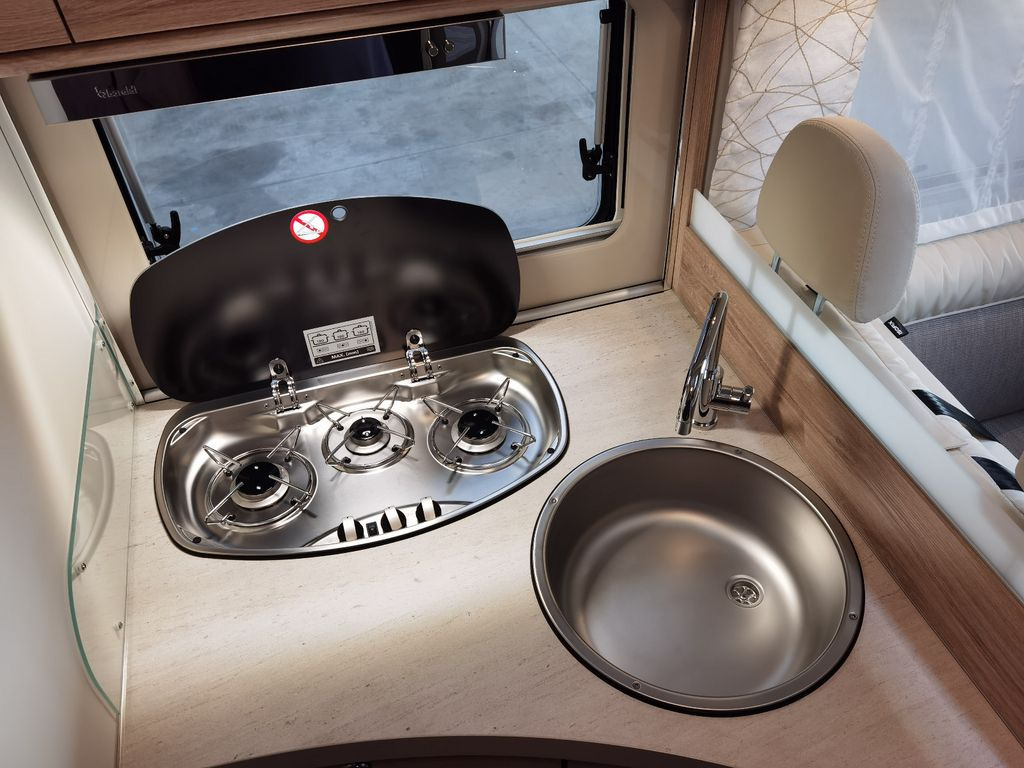 Helintegreret autocamper Eura Mobil INTEGRA LINE 720 EB /180PS-9G MAXI/ EINZELBETTEN: billede 17