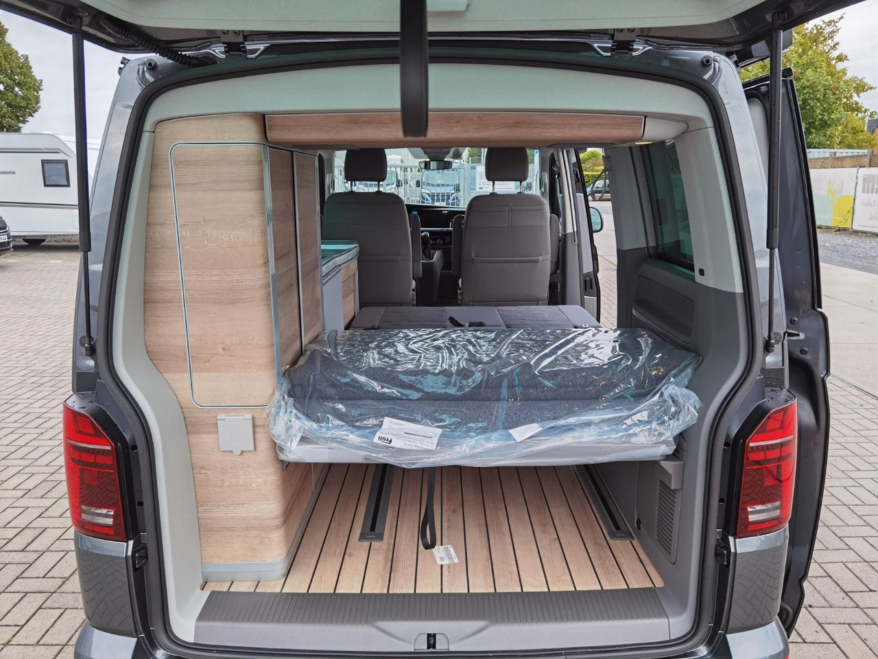 Ny Persontransport Volkswagen T6.1 CALIFORNIA OCEAN EDITION / DSG / ACC / NAVI: billede 10