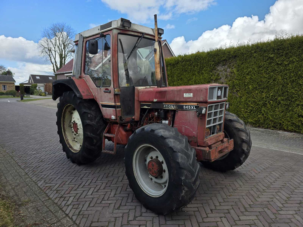 International 845 XL - Traktor: billede 3 International 845 XL - Traktor: billede 3