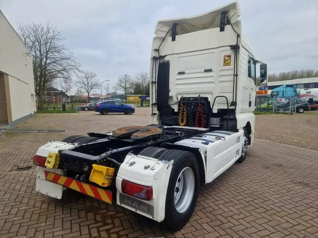 MAN TGX 18.480 Euro 5 Retarder 2-Tanks - Trækker: billede 3 MAN TGX 18.480 Euro 5 Retarder 2-Tanks - Trækker: billede 3