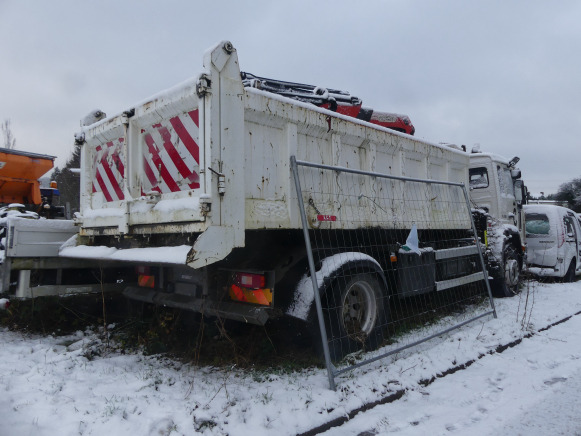 REF:Imat : PLI988 - Camion benne + grue auxiliaire Volvo FLE6E 19.0 (2004-216.733 km) - Tipvogn lastbil, Lastbil med kran: billede 3 REF:Imat : PLI988 - Camion benne + grue auxiliaire Volvo FLE6E 19.0 (2004-216.733 km) - Tipvogn lastbil, Lastbil med kran: billede 3