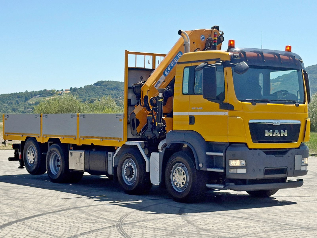 MAN TGS 35.480 * EFFER 395/6S + FUNK / 8x4 - Lastbil med kran: billede 3 MAN TGS 35.480 * EFFER 395/6S + FUNK / 8x4 - Lastbil med kran: billede 3