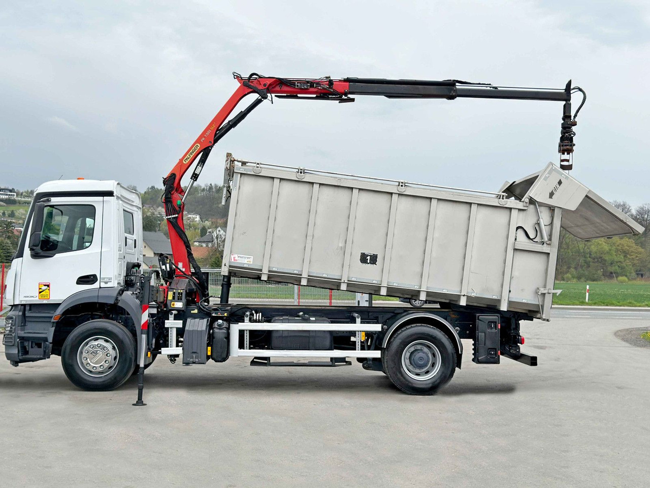 Mercedes-Benz AROCS 1830* KIPPER 5,00m * PK 7.501 SLD A + FUNK - Lastbil med kran: billede 5 Mercedes-Benz AROCS 1830* KIPPER 5,00m * PK 7.501 SLD A + FUNK - Lastbil med kran: billede 5