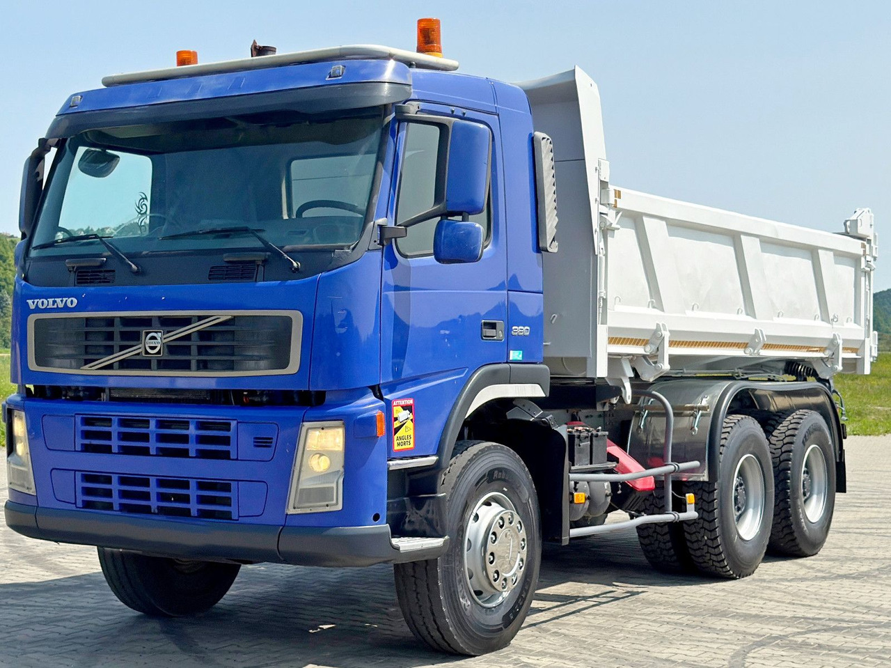Volvo FM 380 Kipper 5,20 m + BORDMATIC / 6x4 - Tipvogn lastbil, Lastbil med kran: billede 5 Volvo FM 380 Kipper 5,20 m + BORDMATIC / 6x4 - Tipvogn lastbil, Lastbil med kran: billede 5