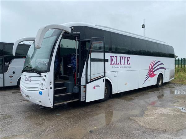 2010 Volvo B9r Caetano Levante Euro 5 70 seater - Turistbus: billede 2 2010 Volvo B9r Caetano Levante Euro 5 70 seater - Turistbus: billede 2
