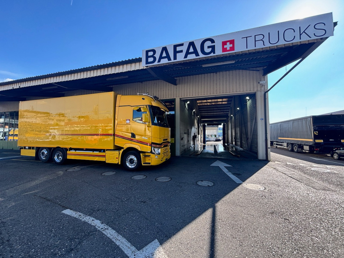 RENAULT T520 - Lastbil varevogn: billede 2 RENAULT T520 - Lastbil varevogn: billede 2
